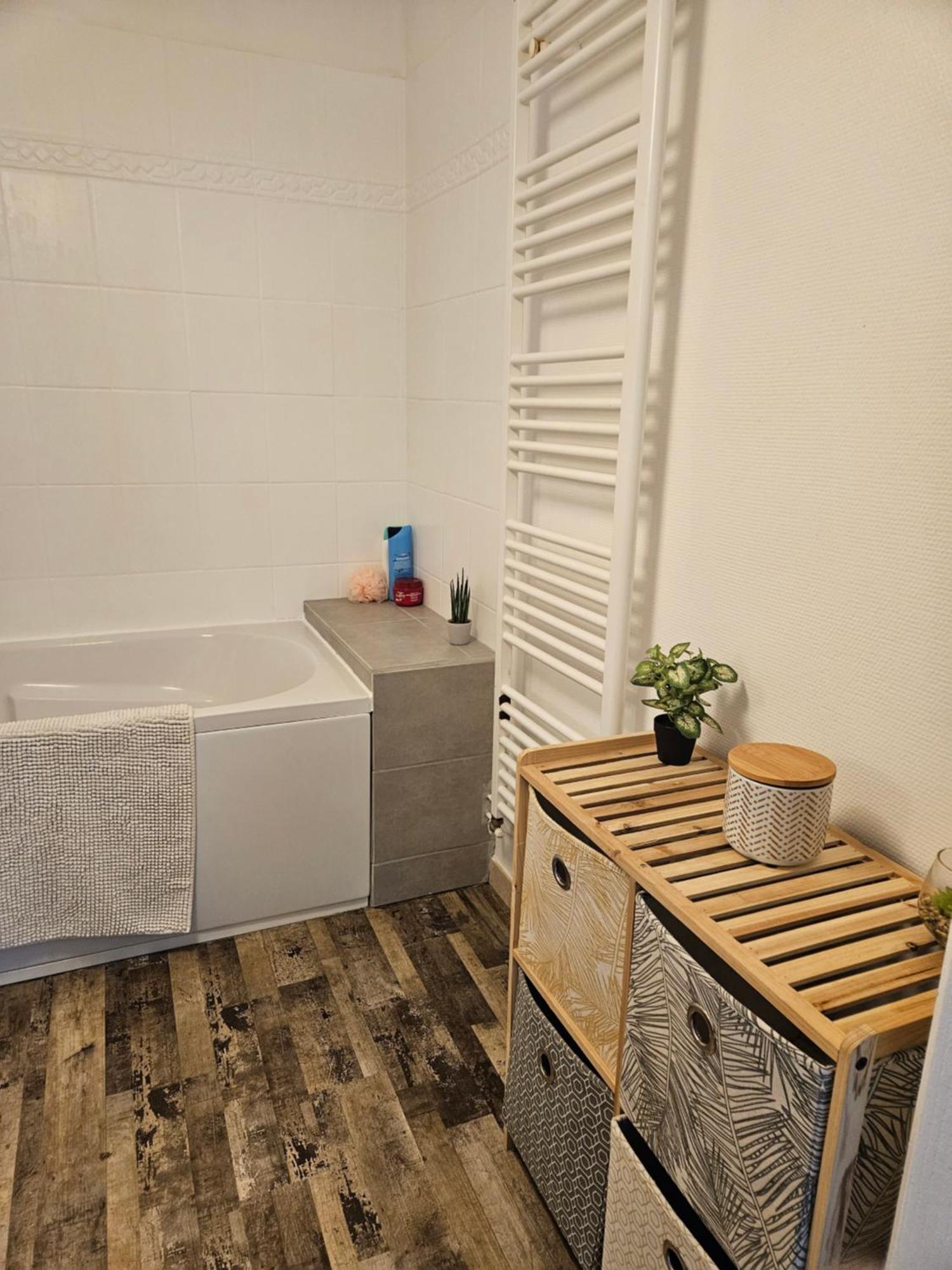 Appartement Les Bulles Au Feminin à Chigny-les-Roses Extérieur photo
